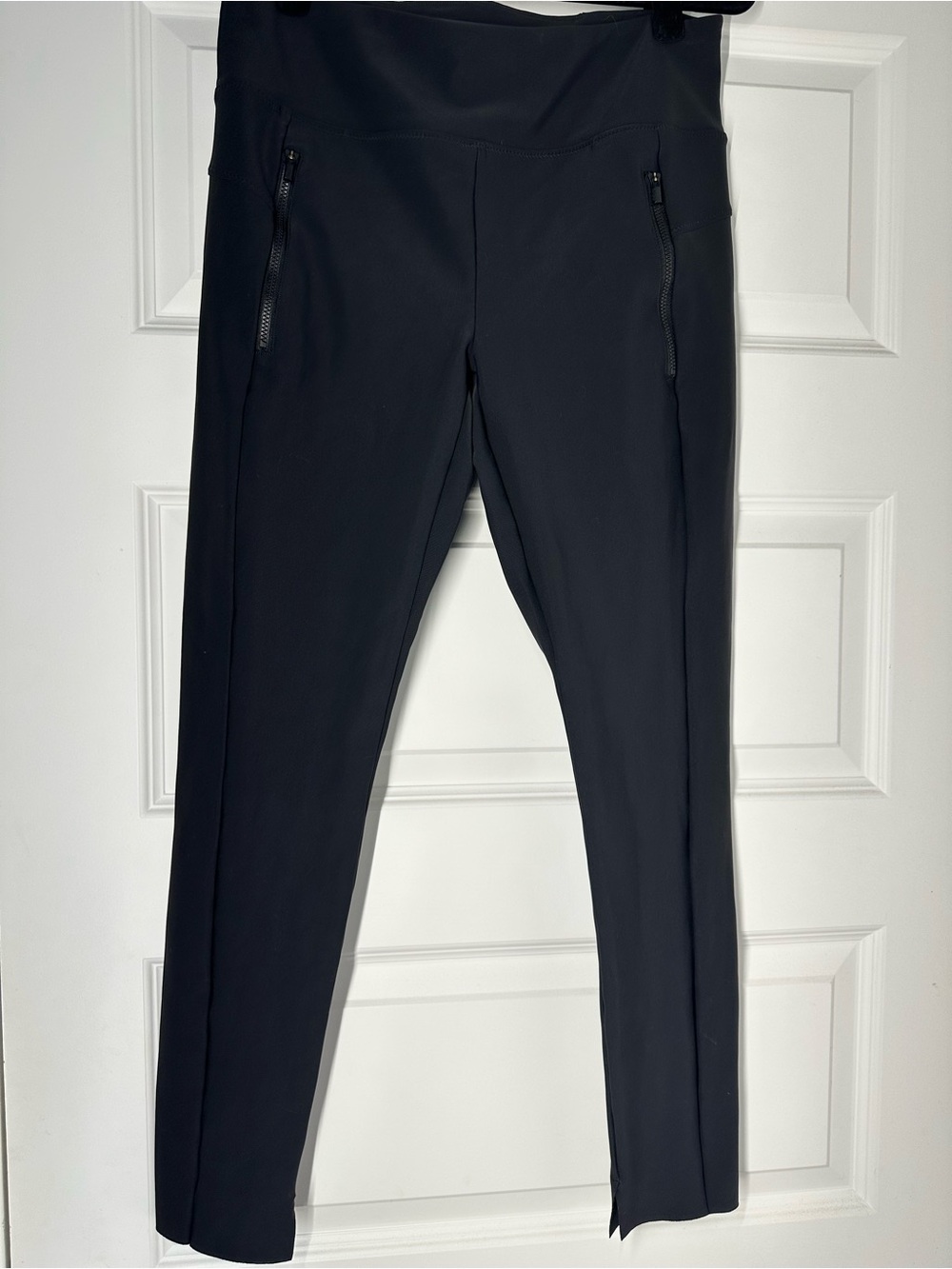 ATHLETA Women Workout Leggings Zip Pockets Like New Sz M